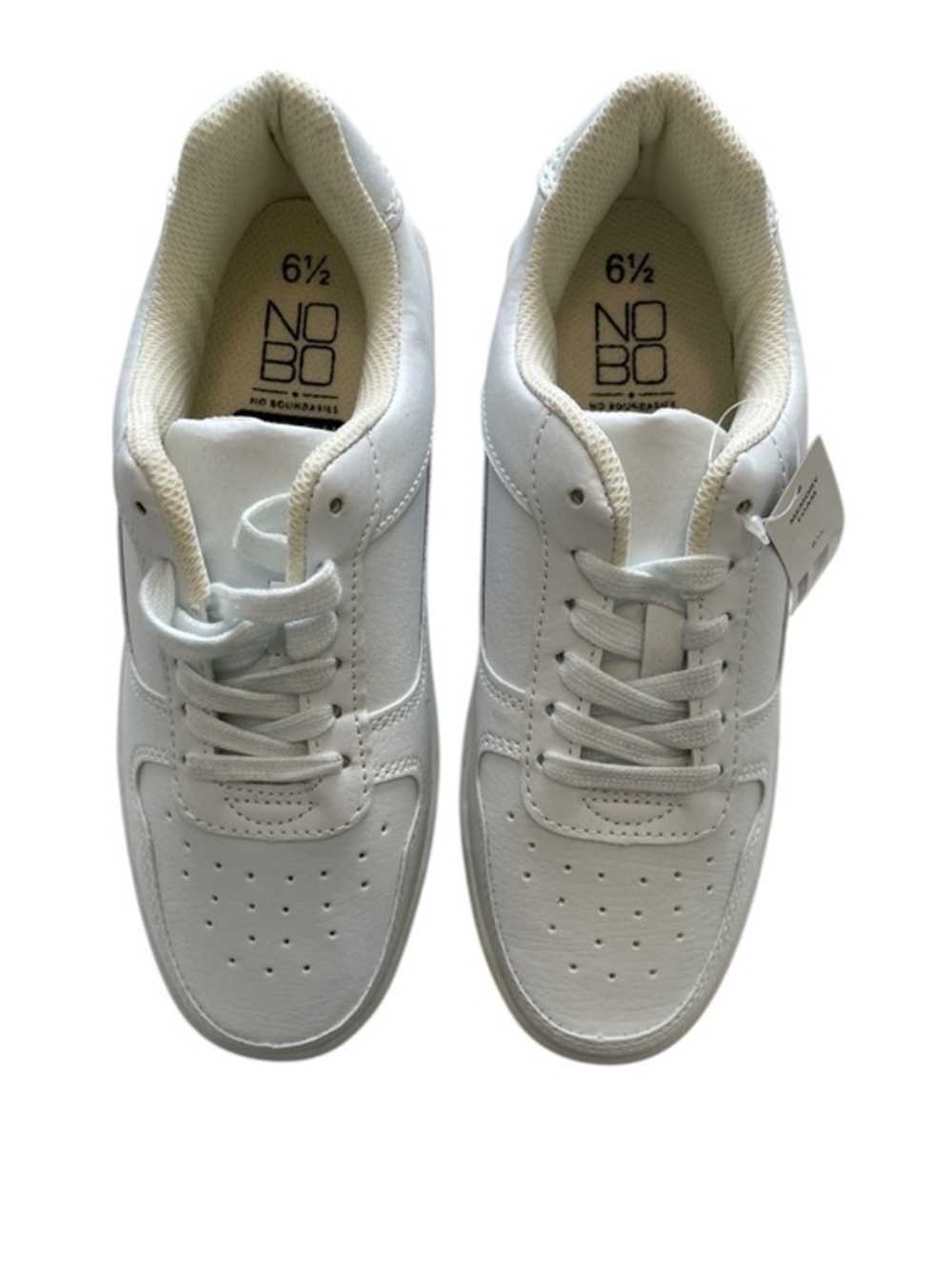 No Boundaries White Low-Top Memory Foam Lace-Up Sneakers